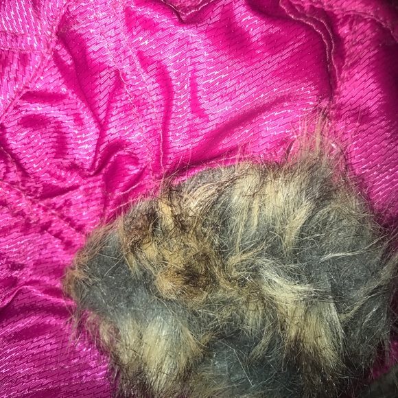 Forever 21 faux fur pink winter trapper snow hat - Picture 5 of 8